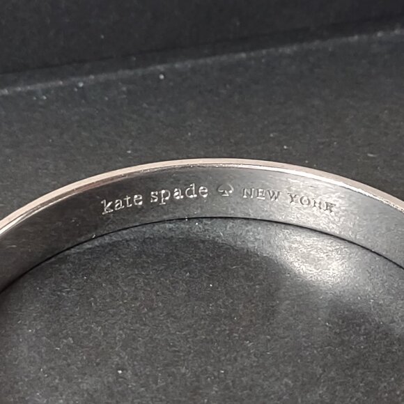 8 Inch Kate Spade New York Peas In A Pod Bangle - Picture 7 of 9